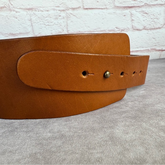 Banana Republic Genuine English Saddle Hide Wide Vintage Belt 75/30 - Picture 5 of 8